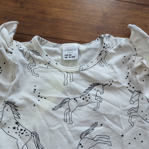 2pc Lindex baby girl onesies - Picture 4 of 6